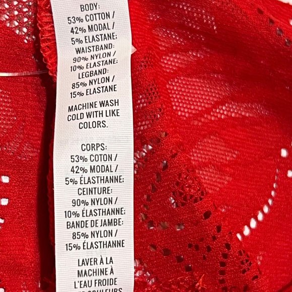 NWT AERIE Thong Pantie Sz M Red Cotton Lace - Picture 3 of 4